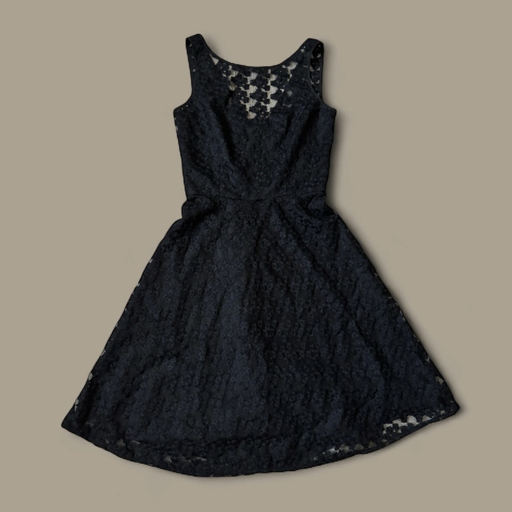 Karl Lagerfeld black floral lace dress - elegant cocktail party dress